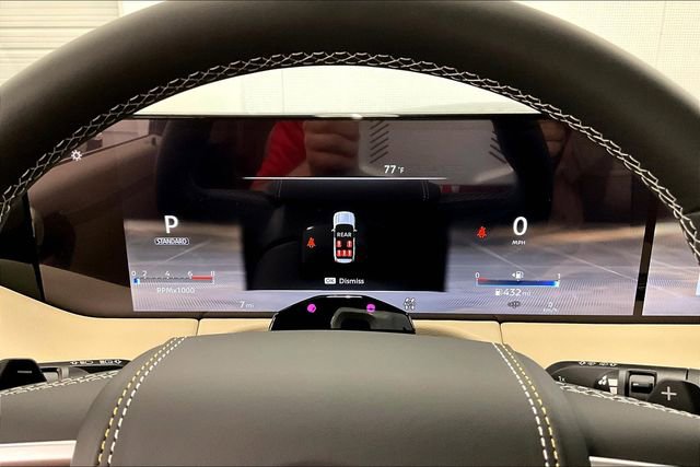 New 2025 Nissan Armada Platinum Reserve image 23