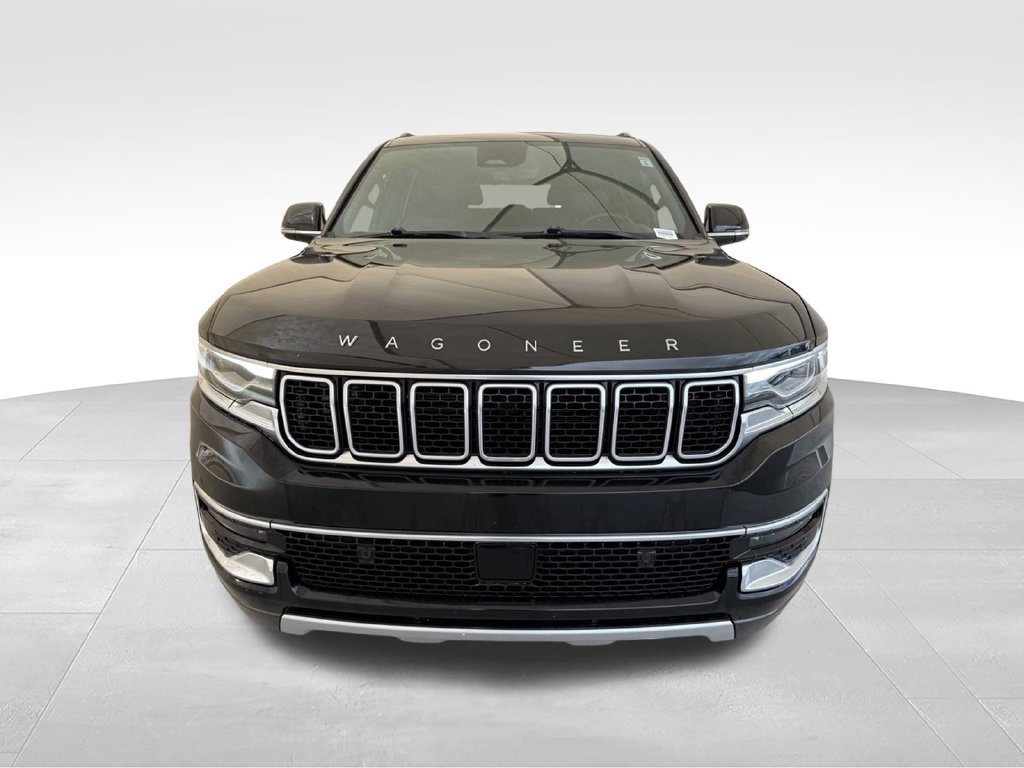 Used 2022 Jeep Wagoneer Series II w/ Premium Group I AWD/4WD image 4