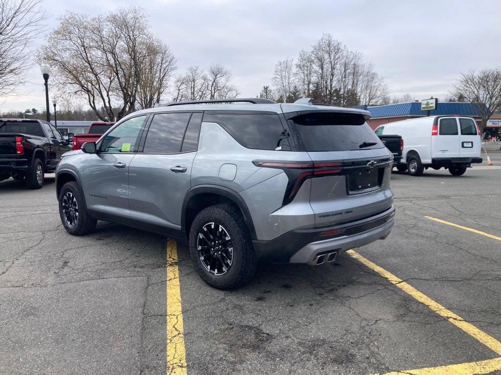 Used 2025 Chevrolet Traverse Z71 AWD/4WD image 24