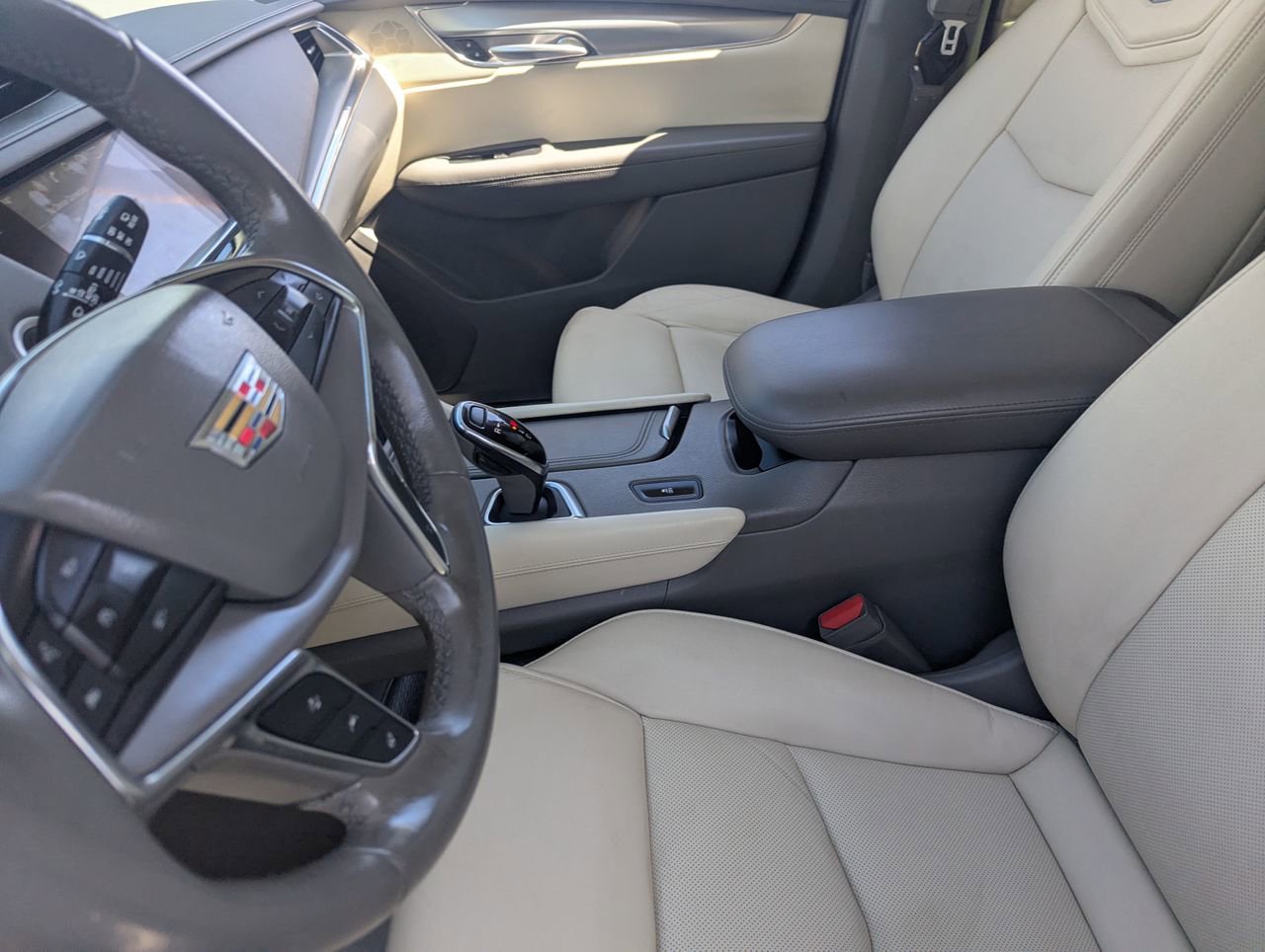 Used 2019 Cadillac XT5 Luxury image 19