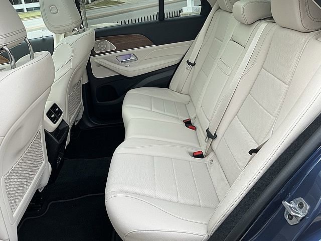 Used 2025 Mercedes-Benz GLE 350 4MATIC image 15