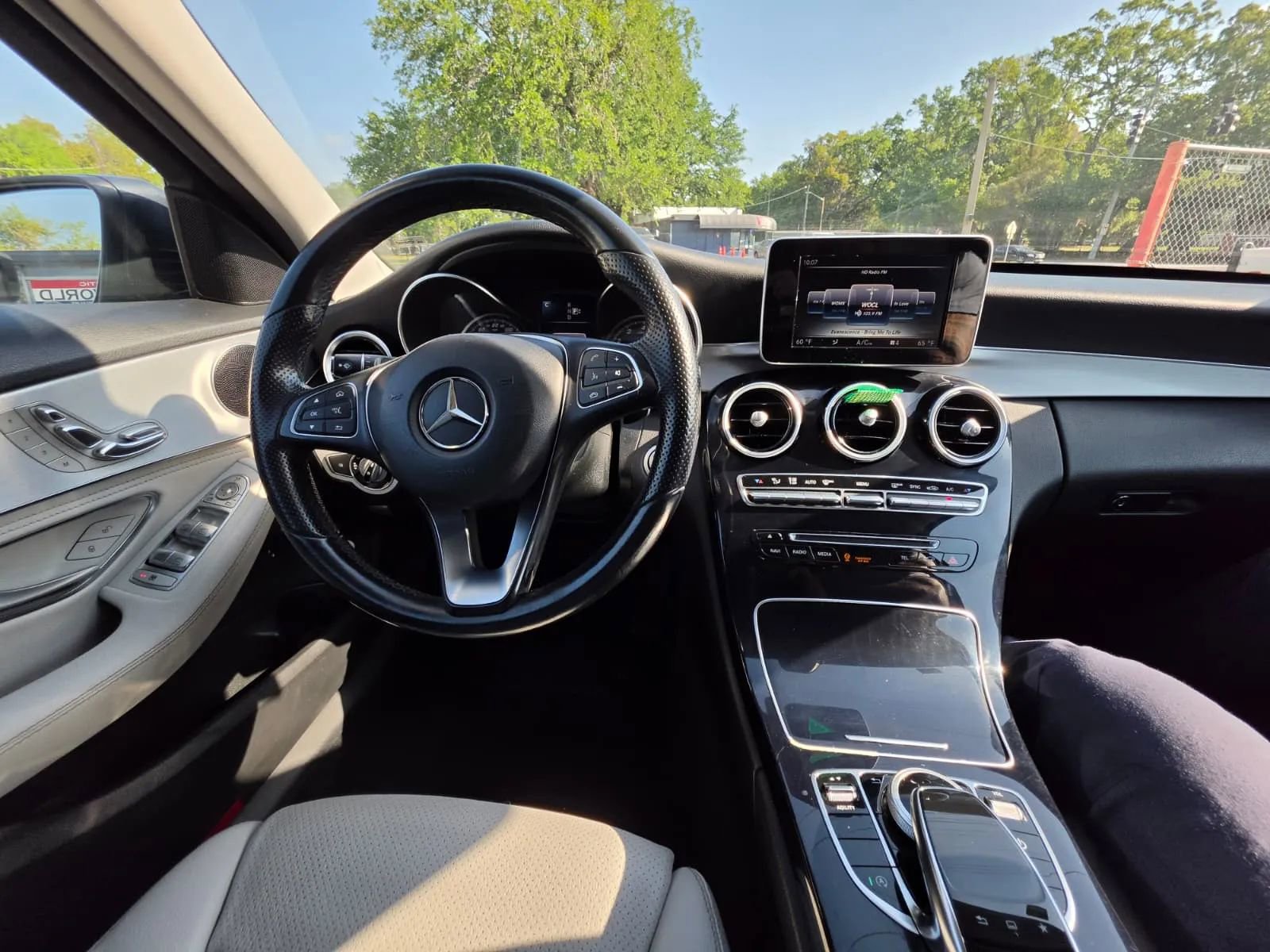 Used 2015 Mercedes-Benz C 300 Sedan image 13