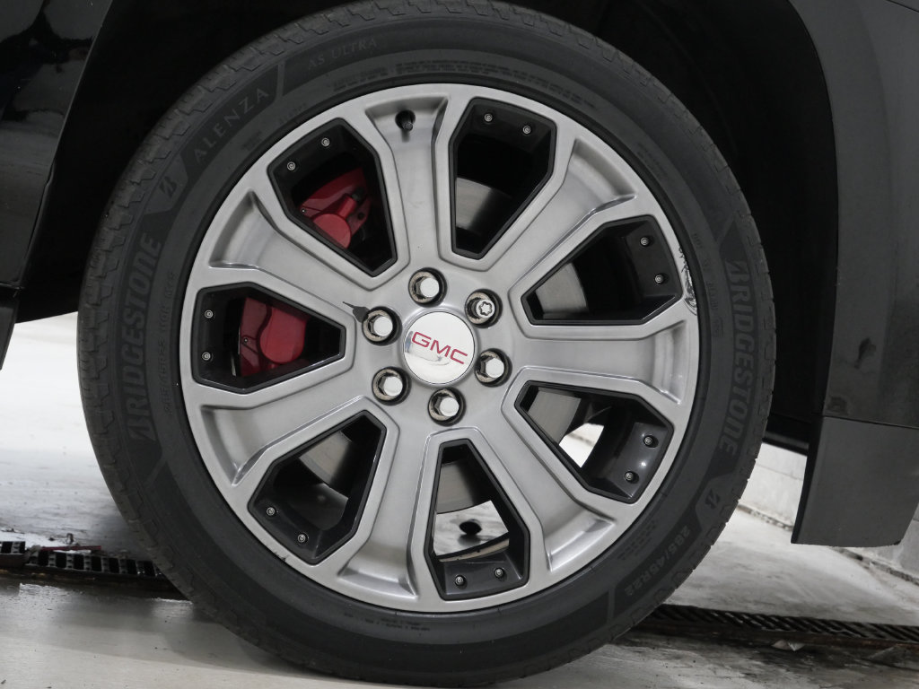 Used 2019 GMC Yukon Denali AWD/4WD image 10