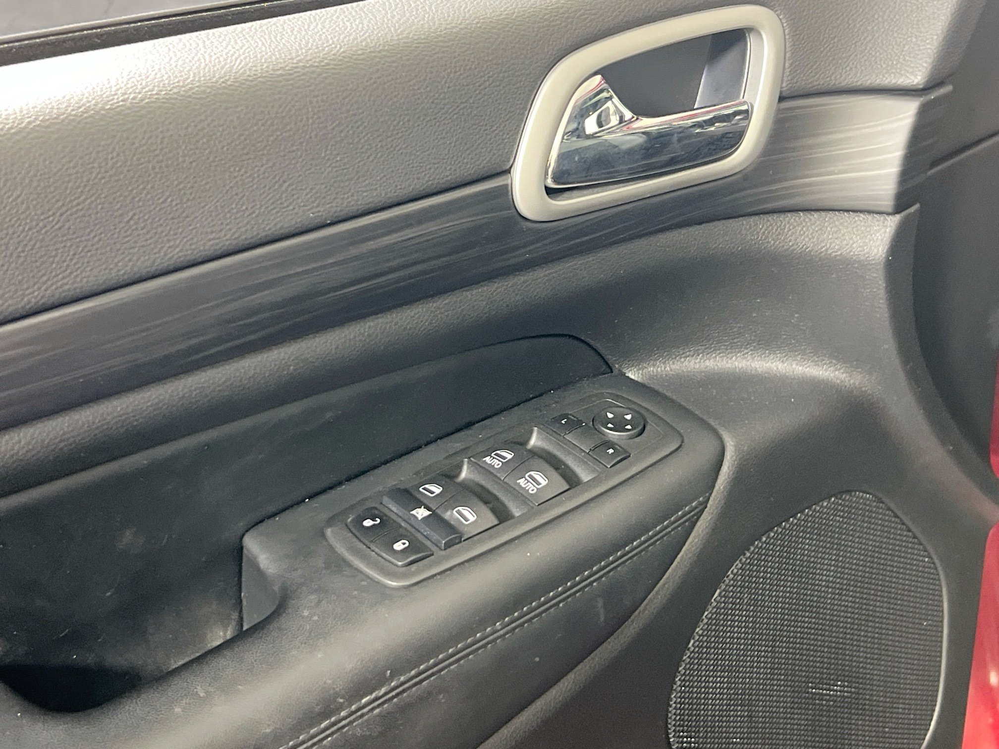 Used 2022 Jeep Grand Cherokee Laredo X AWD/4WD image 18
