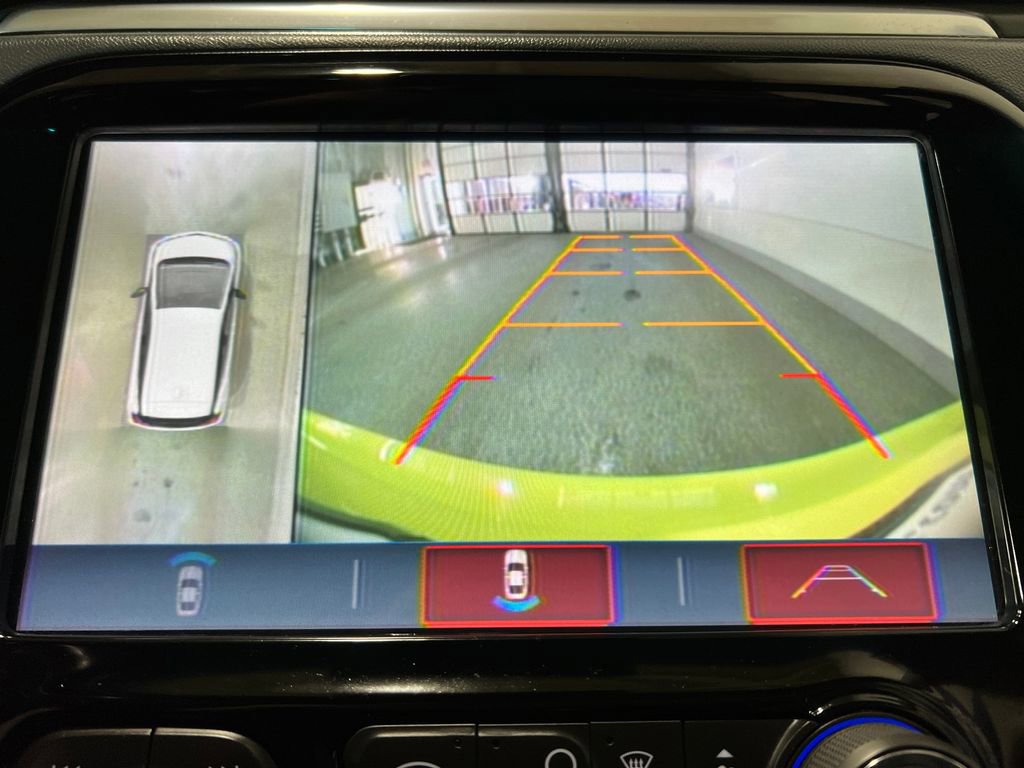 Used 2019 Chevrolet Bolt Premier w/ Infotainment Package image 22