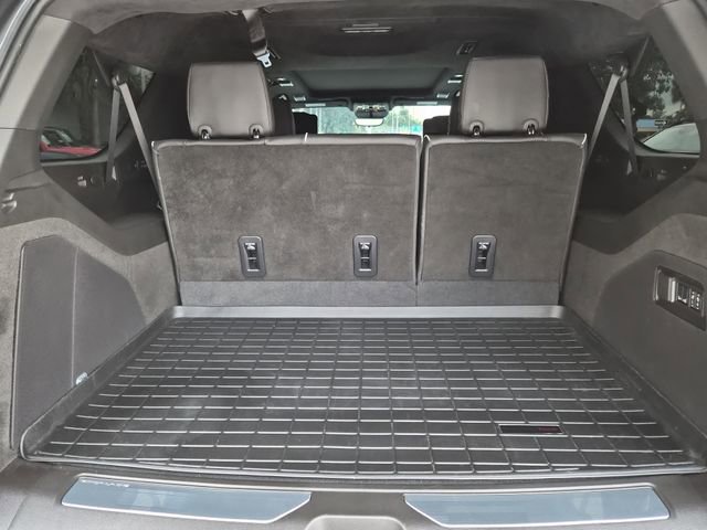 Certified 2025 Cadillac Escalade ESV Sport Platinum image 12