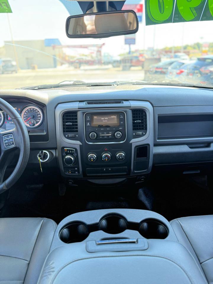 Used 2019 RAM 1500 Tradesman AWD/4WD image 14