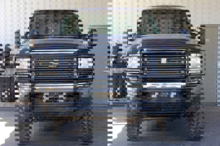 Used 2003 Ford F250 XLT image 2