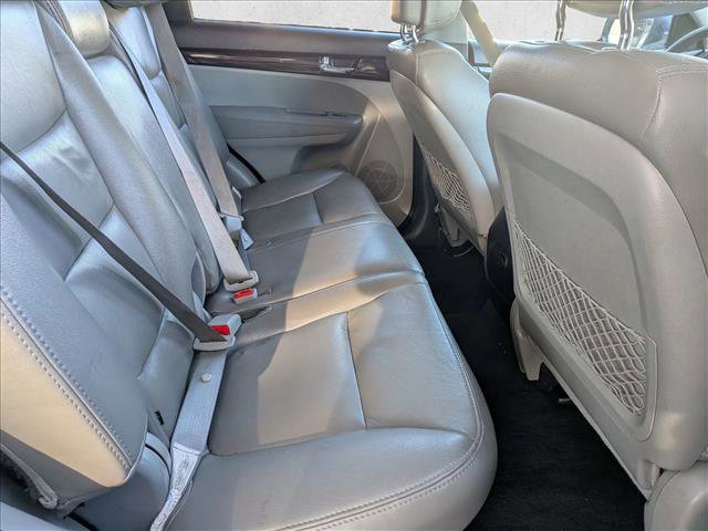 Used 2011 Kia Sorento LX image 20