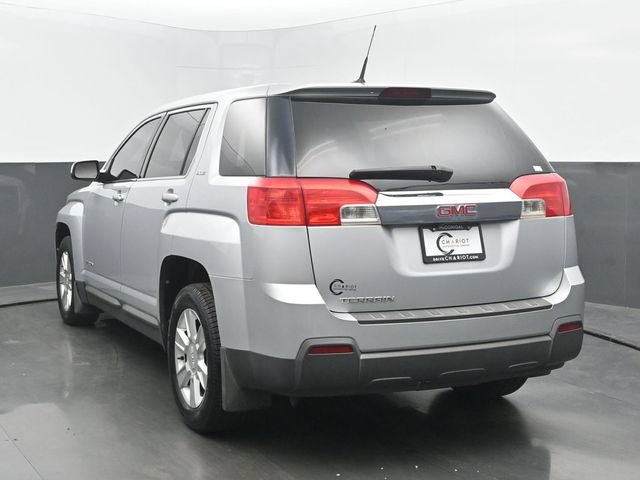 Used 2011 GMC Terrain SLE w/ LPO, Protection Package FWD image 4