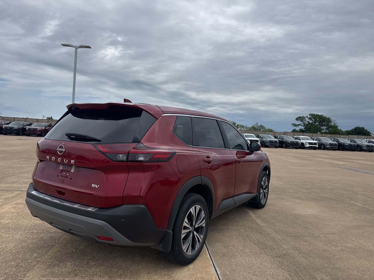 Certified 2023 Nissan Rogue SV FWD image 18
