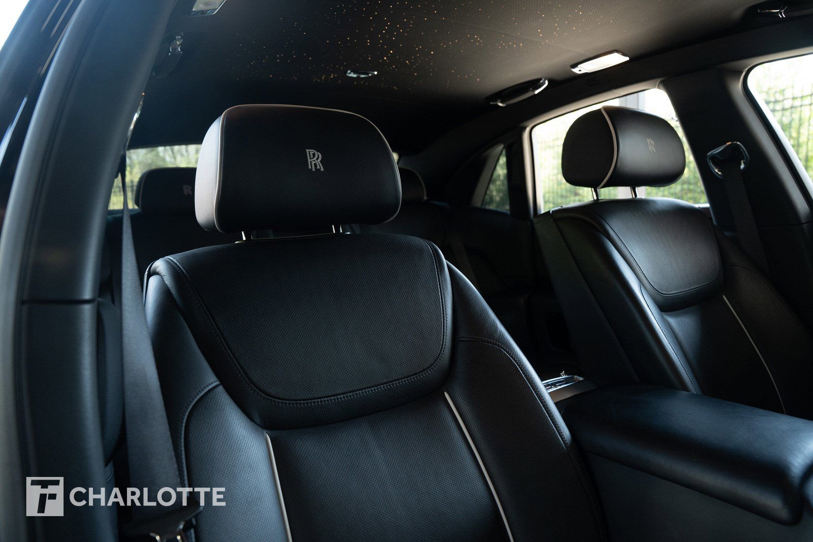Used 2016 Rolls-Royce Ghost image 28