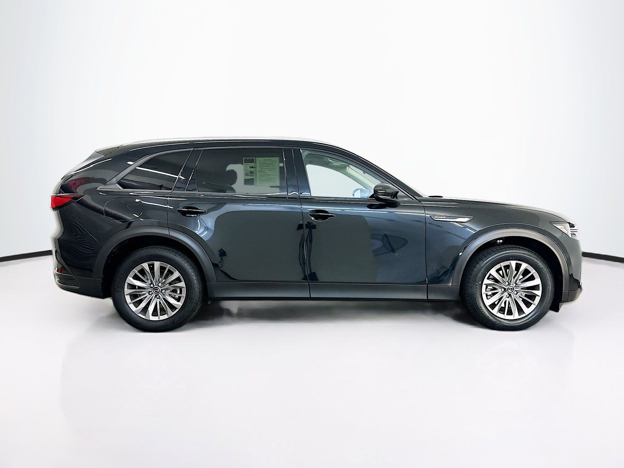 Used 2025 MAZDA CX-90 Plug-In Hybrid w/ Preferred AWD/4WD image 8