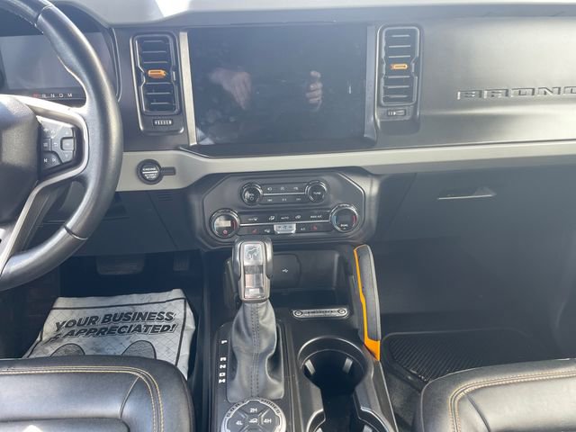 Used 2023 Ford Bronco Badlands w/ Sasquatch Package image 11