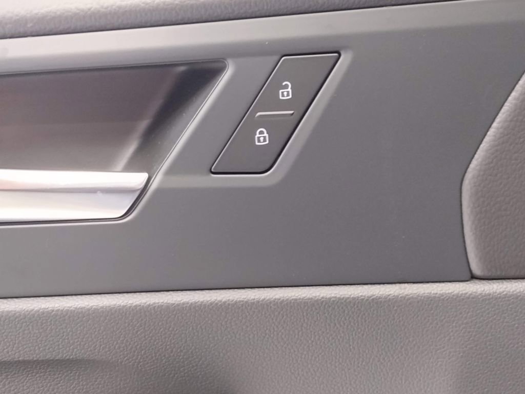 New 2026 Volkswagen Jetta Sport FWD image 17
