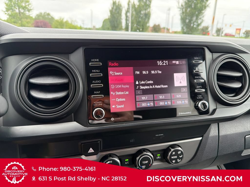 Used 2020 Toyota Tacoma SR AWD/4WD image 17