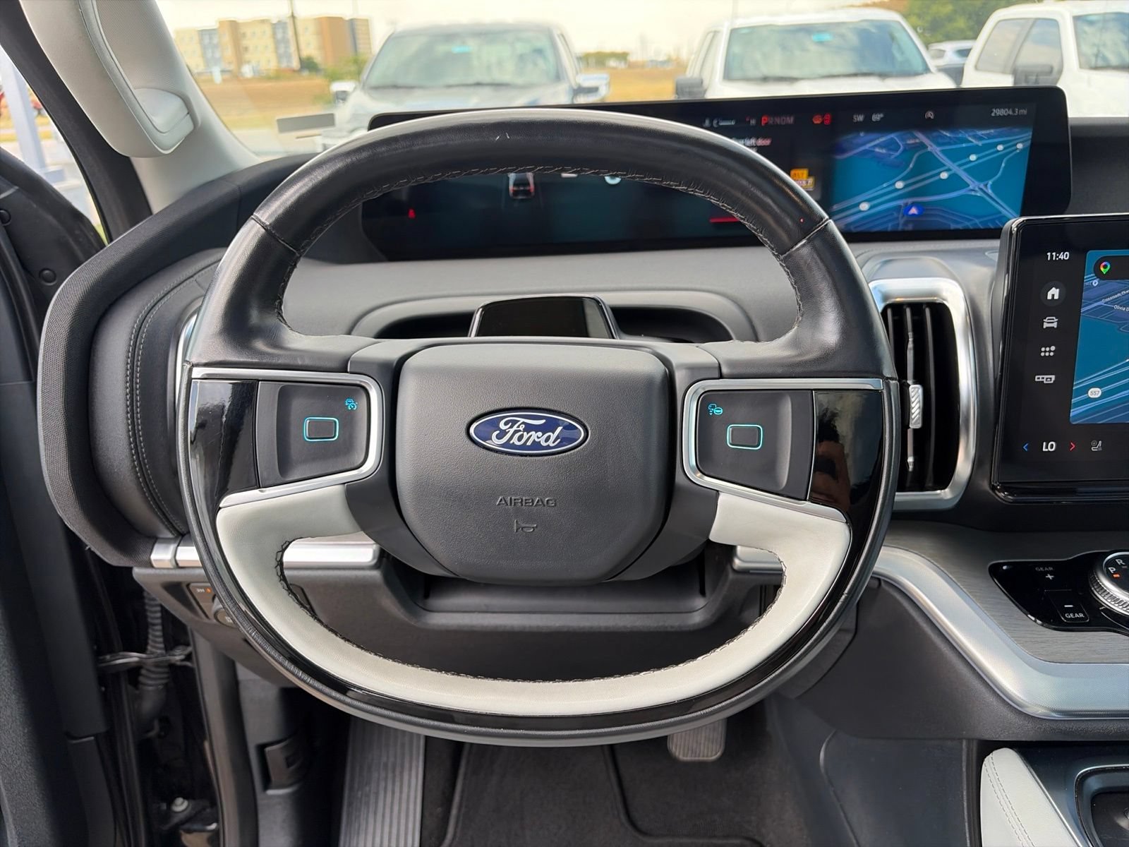 Used 2025 Ford Expedition Max Platinum AWD/4WD image 19