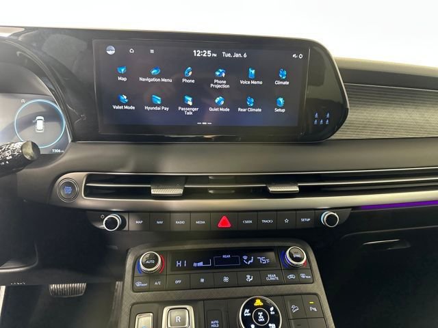 Used 2025 Hyundai Palisade Limited AWD/4WD image 41