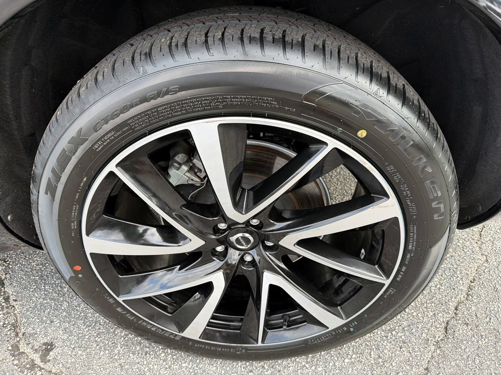 Used 2023 Volvo XC90 B6 Plus AWD/4WD image 20