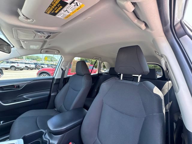 Used 2025 Toyota RAV4 LE FWD image 26