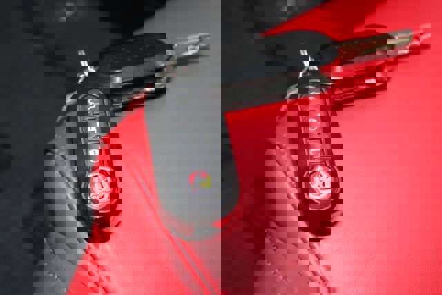 Used 2015 FIAT 500 Abarth w/ Beats Audio Package image 10