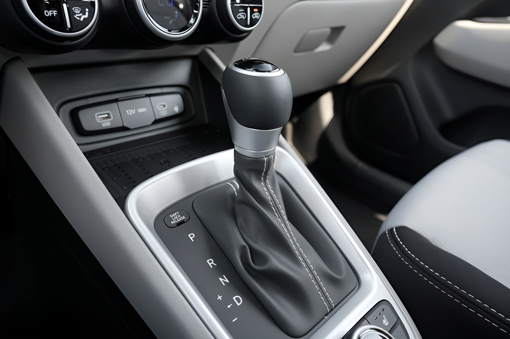 New 2026 Hyundai Venue SEL FWD image 28