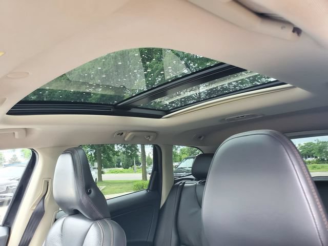Used 2013 Volvo XC60 3.2 AWD/4WD image 11