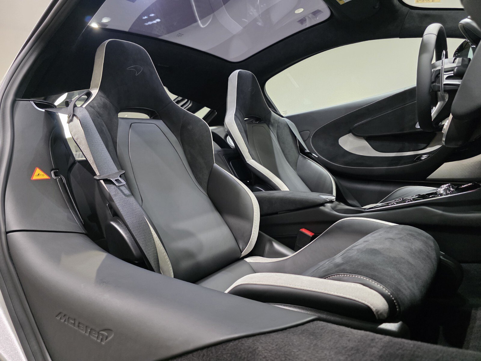 New 2027 McLaren GTS RWD image 24