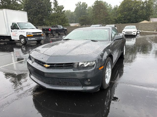 Used 2014 Chevrolet Camaro LT RWD image 2