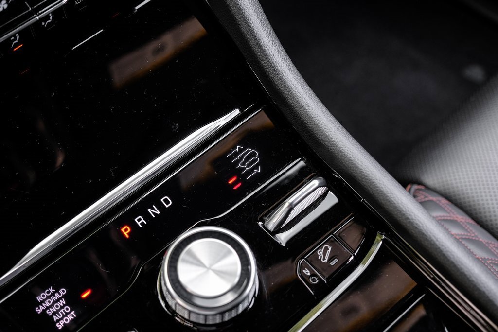 Used 2022 Jeep Grand Cherokee Summit image 39