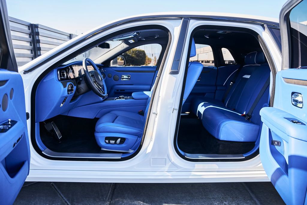 Used 2024 Rolls-Royce Ghost AWD/4WD image 29