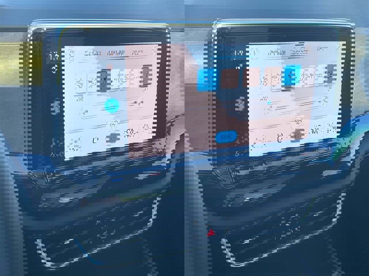 New 2026 Volkswagen Atlas SE image 24