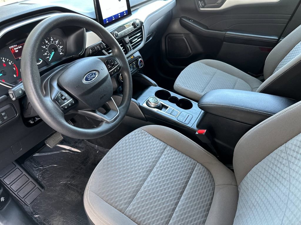 Certified 2022 Ford Escape SE FWD image 9