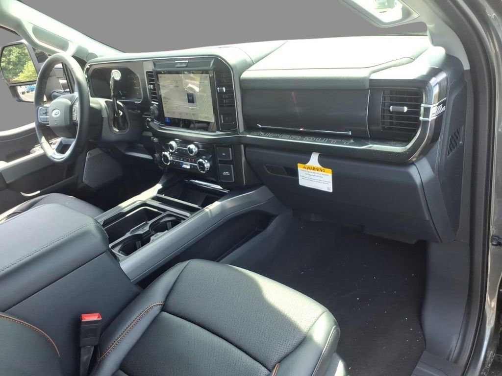 New 2026 Ford F350 Lariat w/ Black Appearance Package AWD/4WD image 12