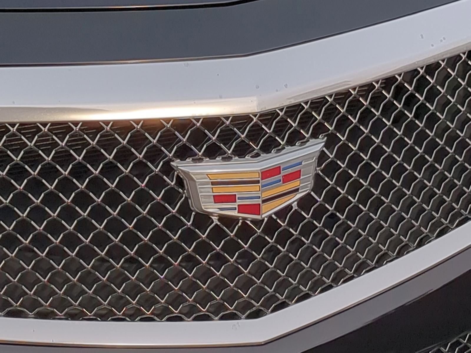 Used 2016 Cadillac CTS V w/ Luxury Package image 16