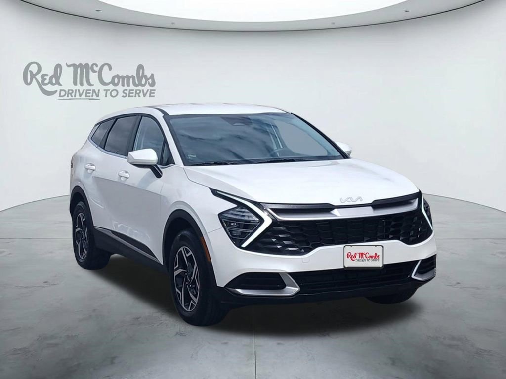 Used 2024 Kia Sportage LX image 7