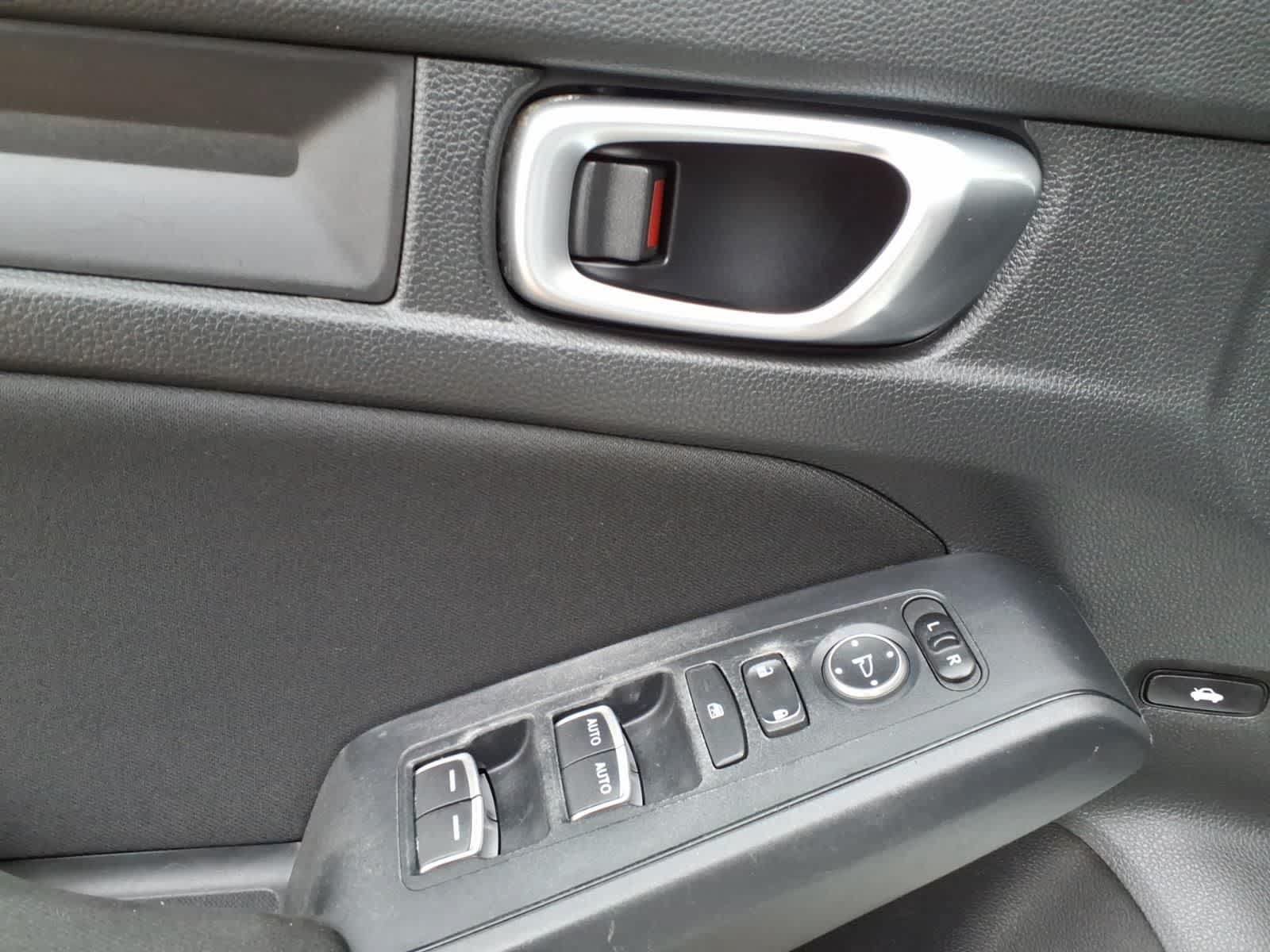 Used 2023 Honda Civic Sport image 12