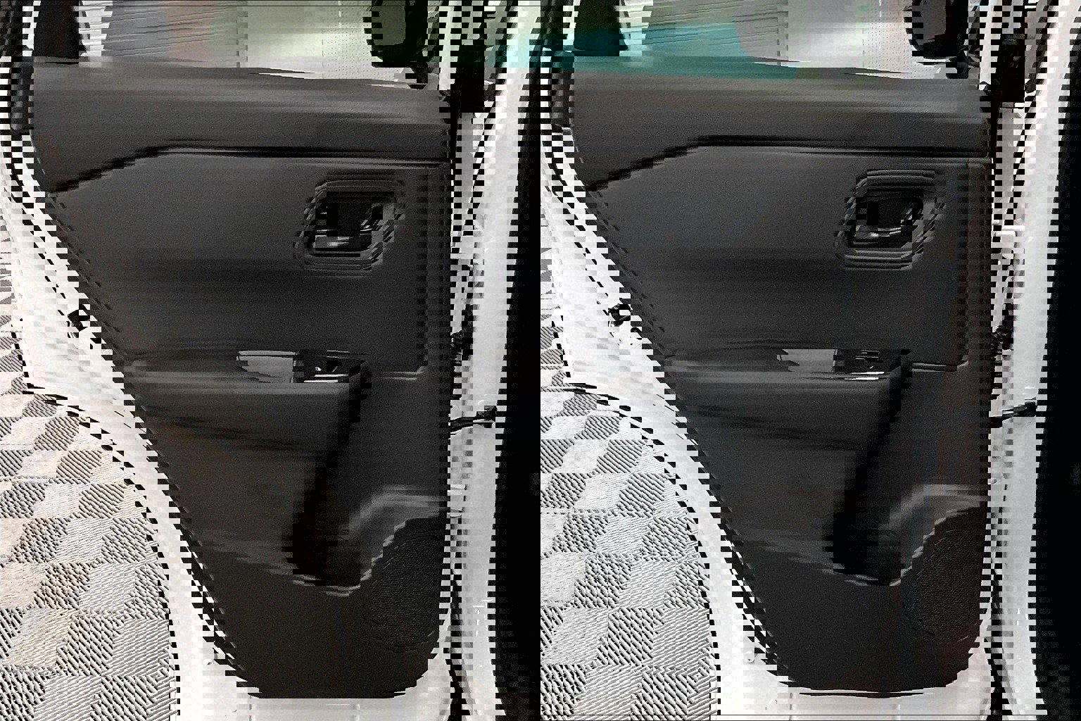 New 2025 Nissan Rogue S image 55