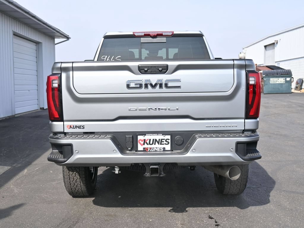 New 2026 GMC Sierra 3500 Denali Ultimate AWD/4WD image 7