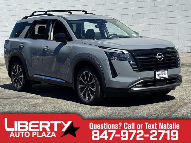New 2026 Nissan Pathfinder Platinum AWD/4WD image 1