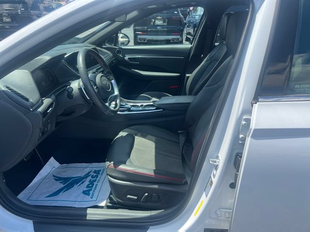 Used 2021 Hyundai Sonata SEL Plus w/ Tech Package FWD image 9
