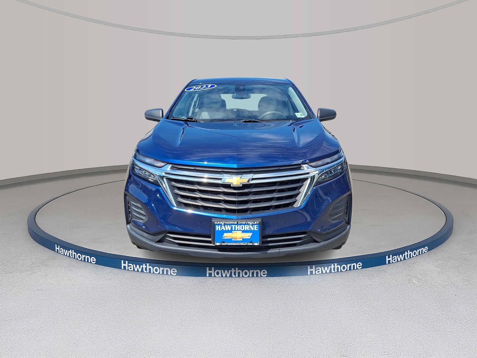 Used 2023 Chevrolet Equinox LS w/ LPO, Floor Liner Package FWD image 2