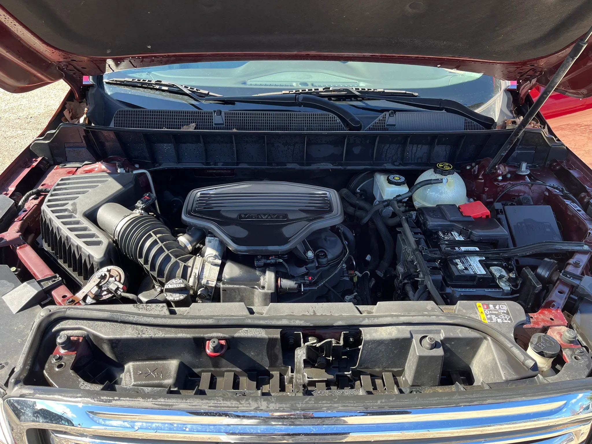 Used 2019 GMC Acadia SLT image 32