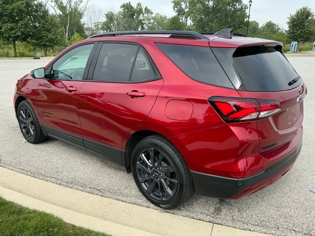 Used 2024 Chevrolet Equinox RS FWD image 4