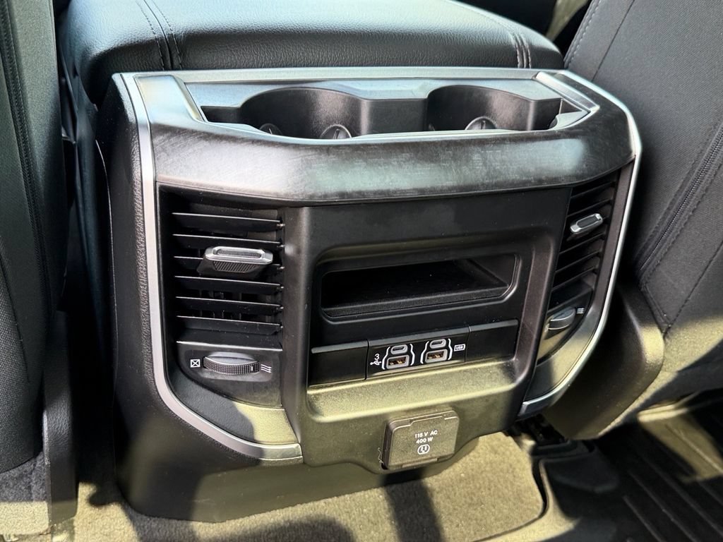 Used 2020 RAM 1500 Big Horn AWD/4WD image 19