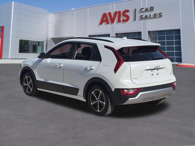 Used 2025 Kia Niro LX FWD image 9