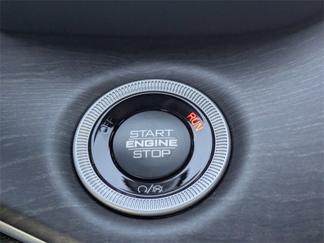 New 2025 Jeep Grand Cherokee Limited w/ Black Appearance Package image 26