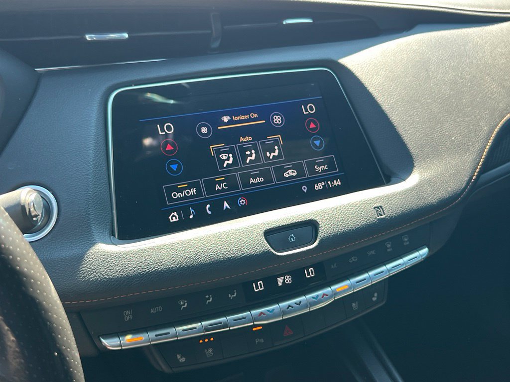 Used 2019 Cadillac XT4 Sport AWD/4WD image 21