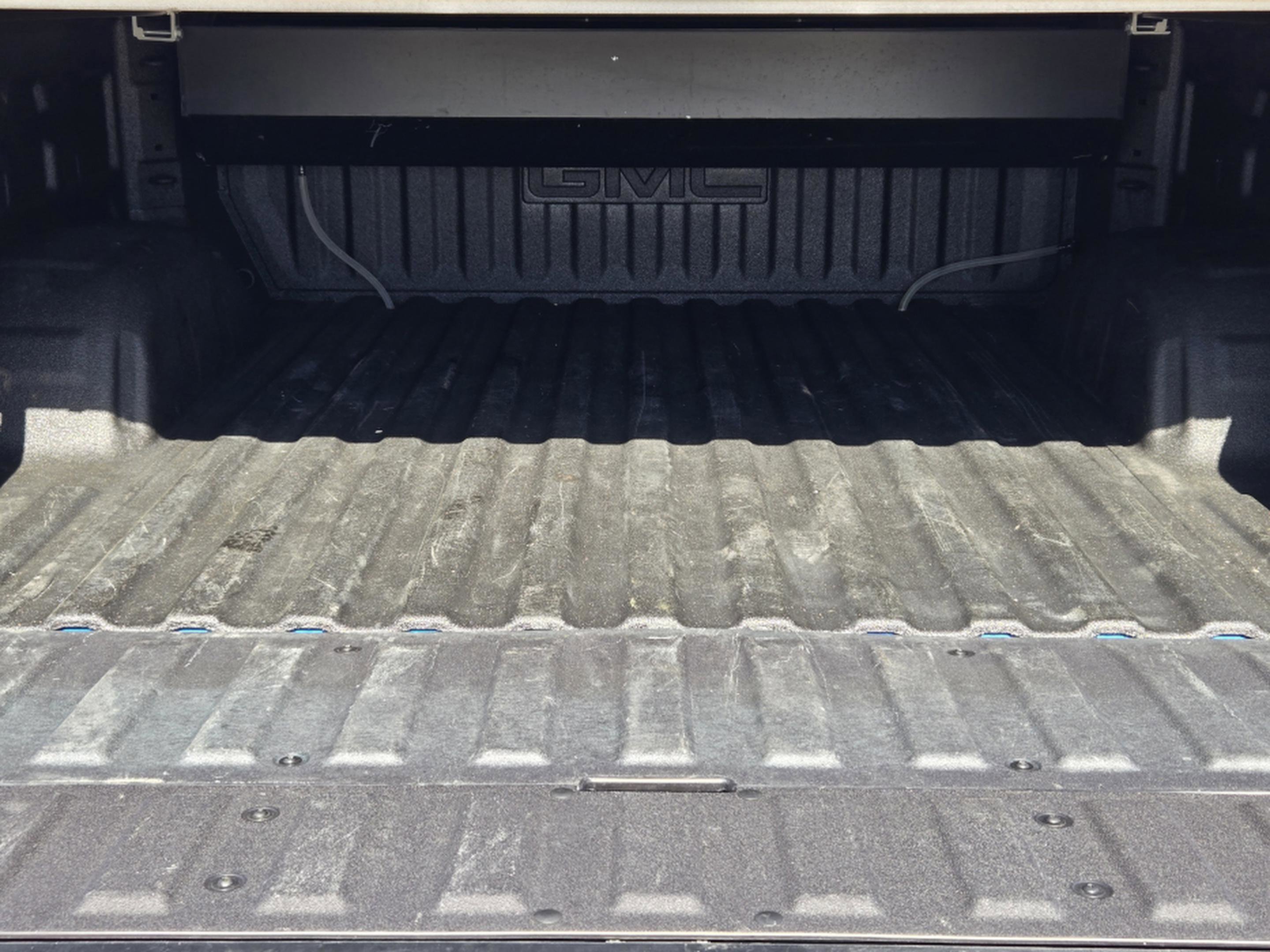 Used 2024 GMC Sierra 1500 Elevation w/ Elevation Premium Package image 40