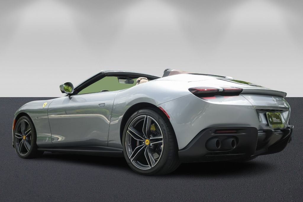 Certified 2024 Ferrari Roma Spider image 5